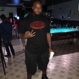 Meet your Posher, Kenneth